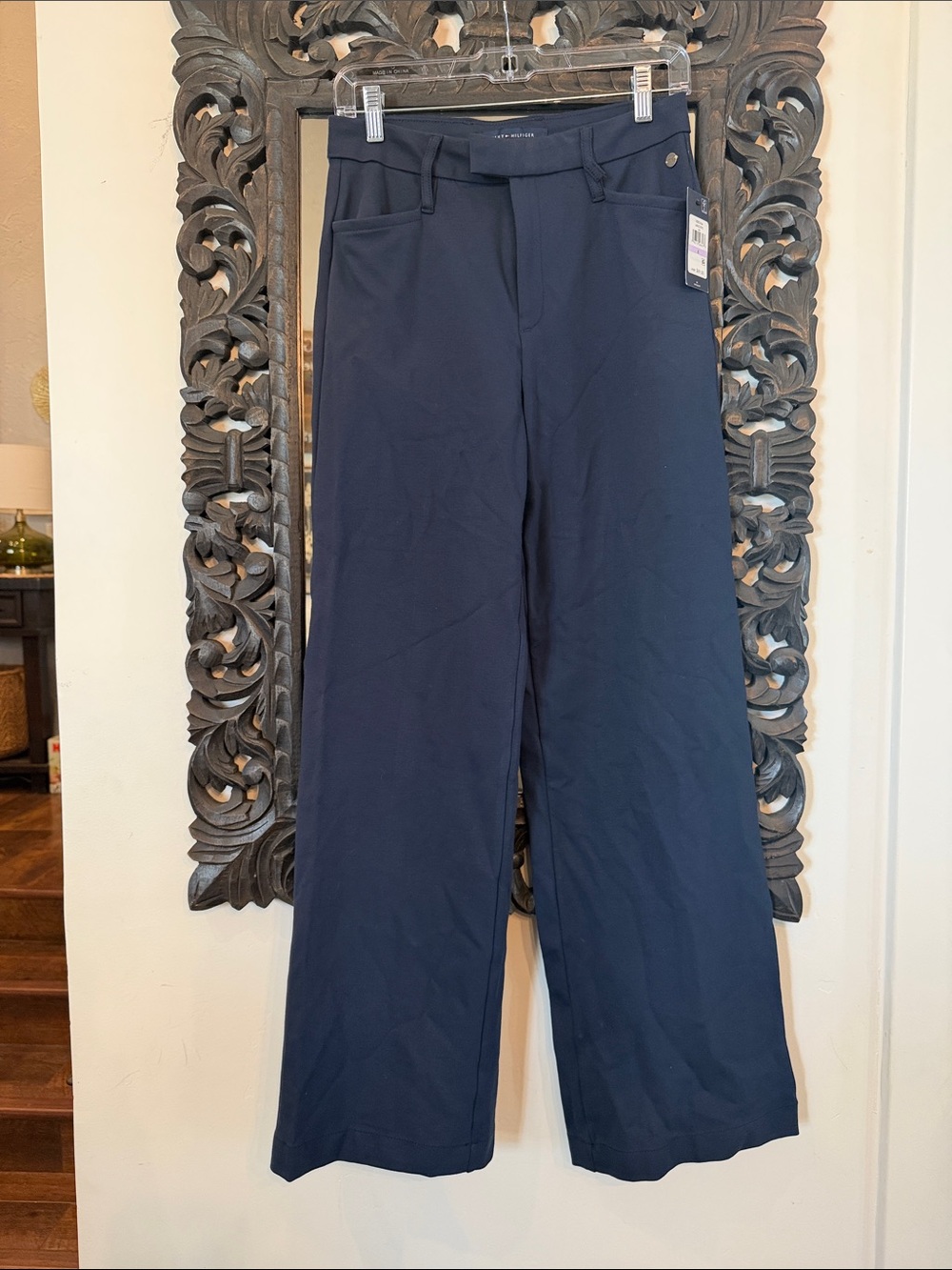 NWT Tommy Hilfiger Navy Straight-Leg Women's Pants size 6